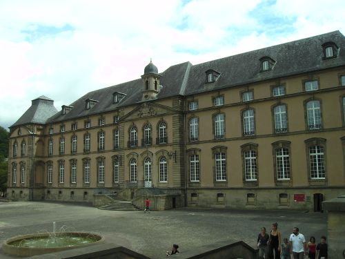 Echternach_Abtei_Ostflügel